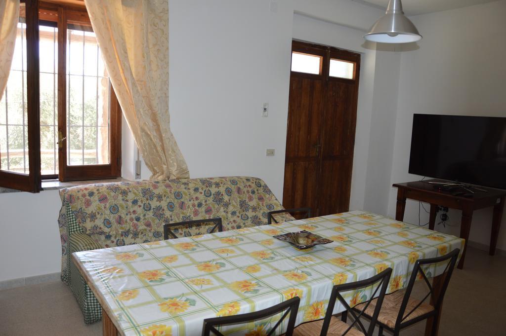 Azienda Agrituristica Carida Zaccanopoli Luaran gambar