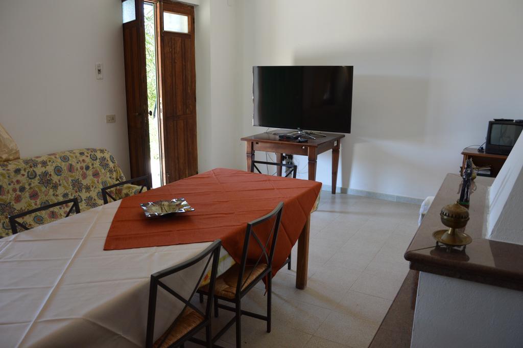 Azienda Agrituristica Carida Zaccanopoli Luaran gambar