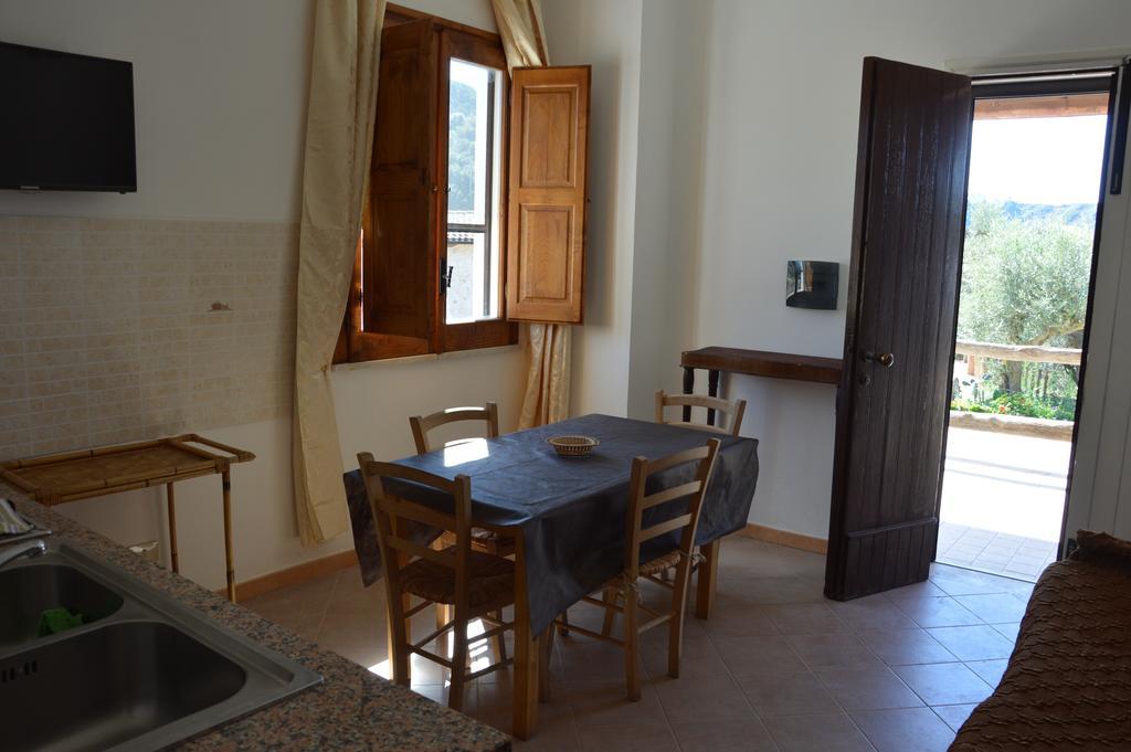 Azienda Agrituristica Carida Zaccanopoli Luaran gambar