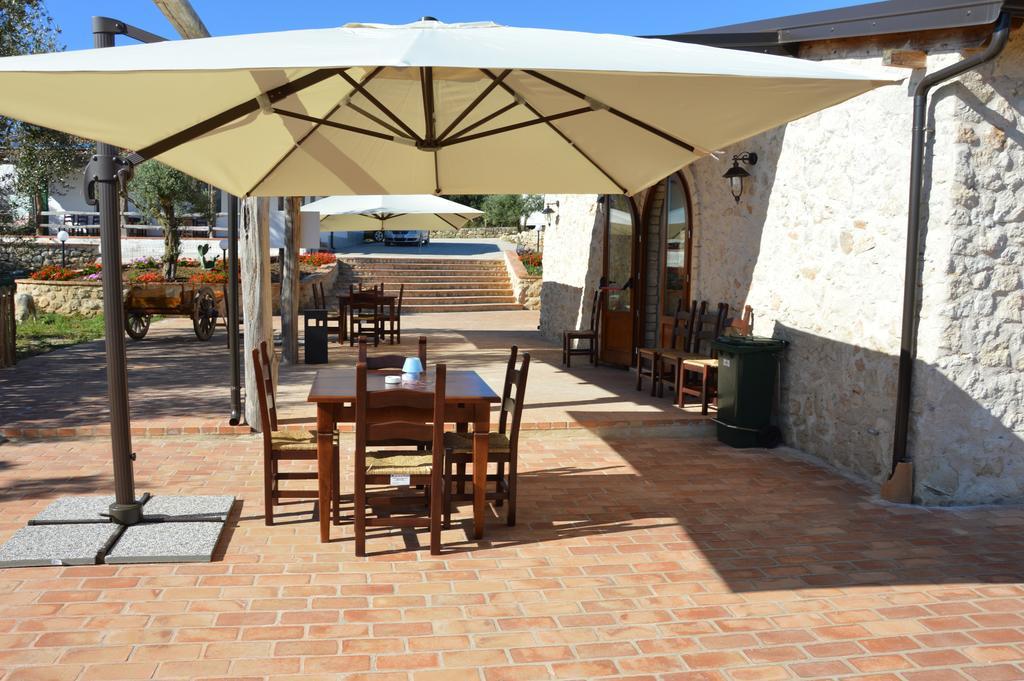 Azienda Agrituristica Carida Zaccanopoli Luaran gambar