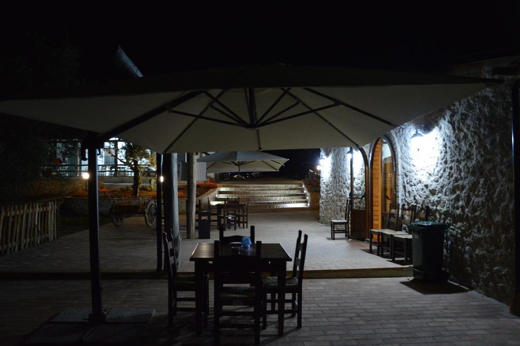 Azienda Agrituristica Carida Zaccanopoli Luaran gambar